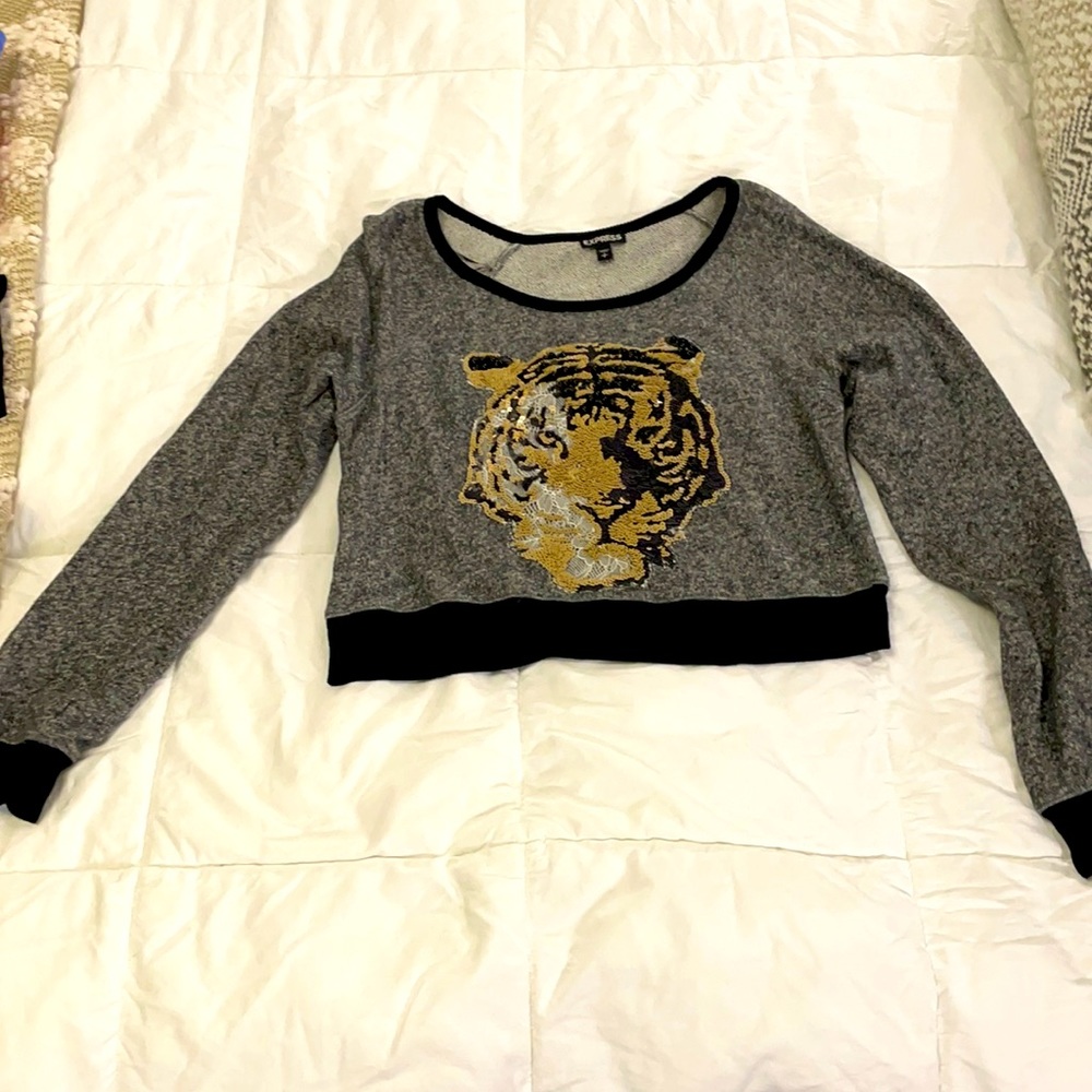 Cropped sweater, Size small from express